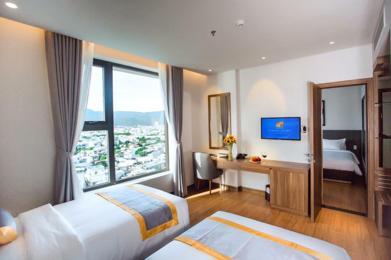 Glamour Hotel Da Nang Buitenkant foto